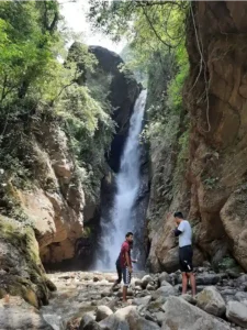 Bangoru Waterfall